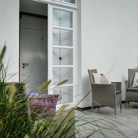 Muehlen-Apartment Im Herrenhaus Rheinblick Xanten Buitenkant foto